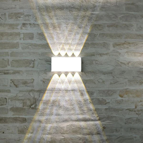 LED Wandleuchte Weiß 8W | CCT | IP65 | Weiß